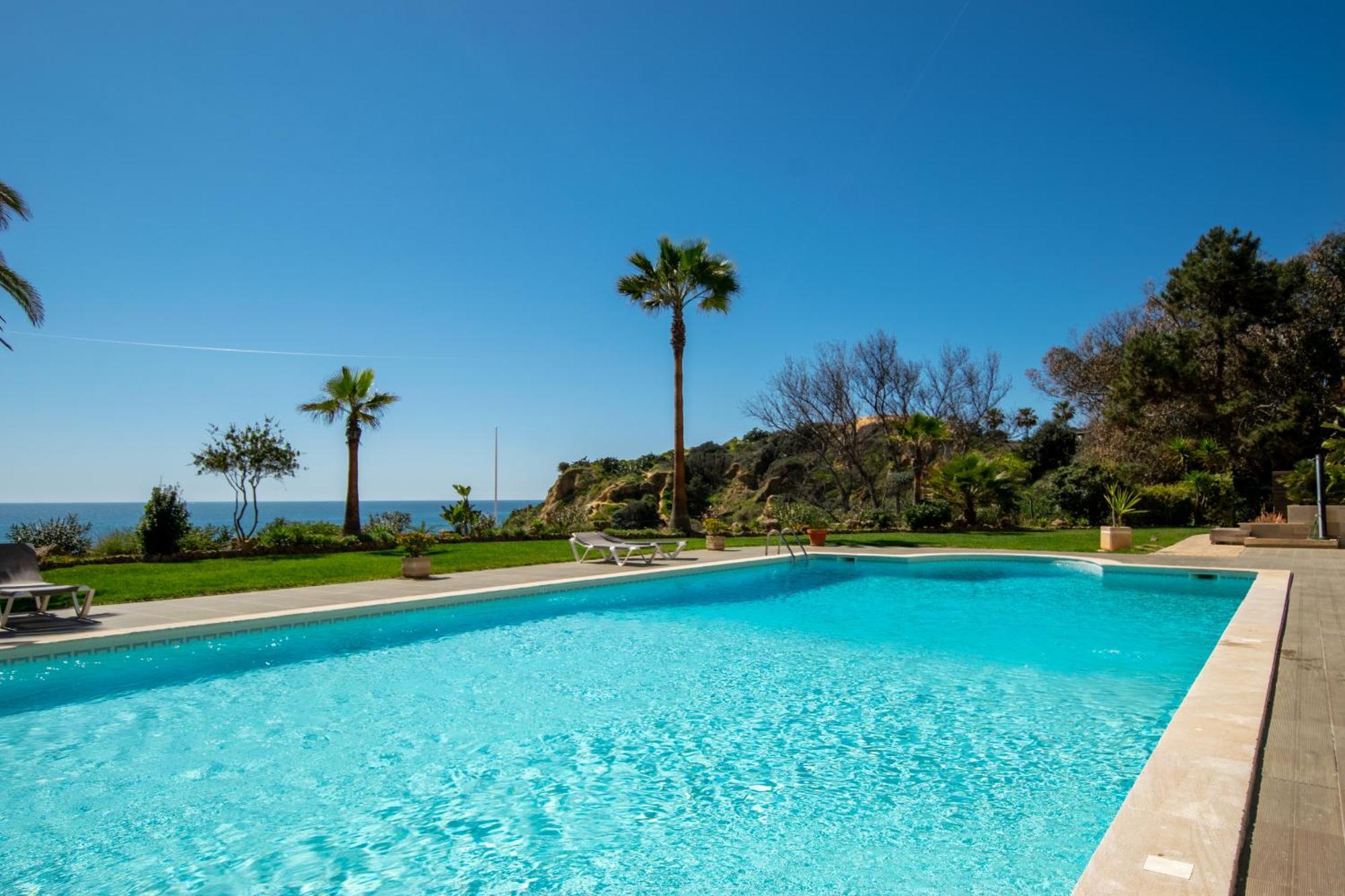Beguest Aveiros Beach View Apartment Albufeira Eksteriør bilde